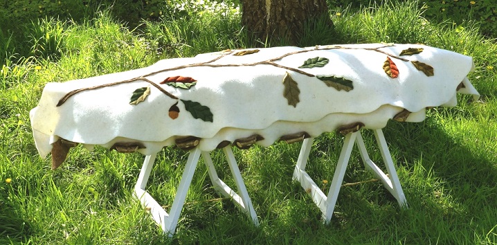 funerals-totnes-devon-coffins-leaf-cocoon